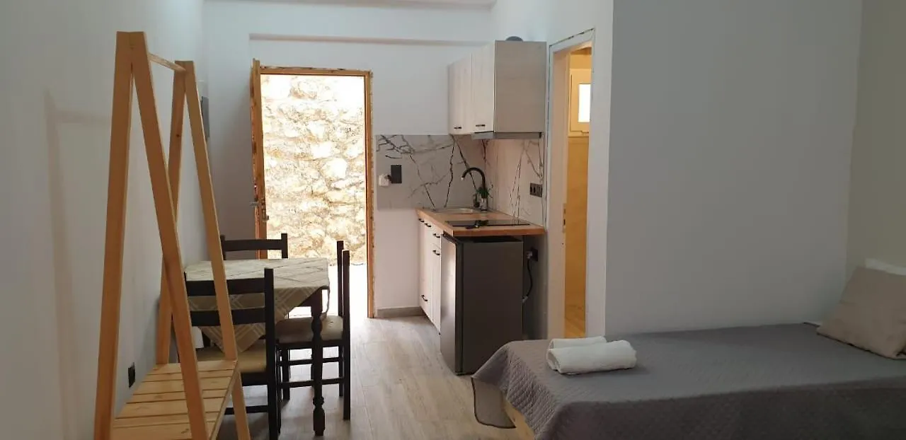 Guest house Escape Rooms Himare Albania