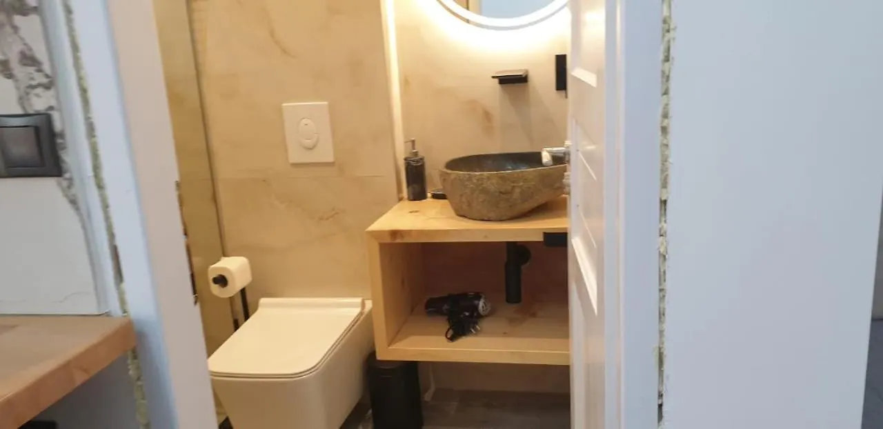 Escape Rooms Himare Guest house